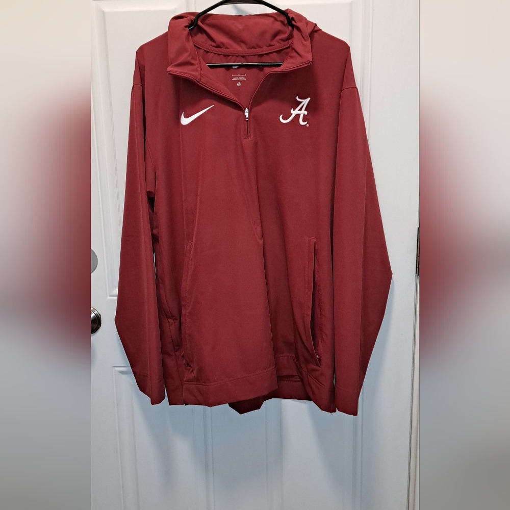 Nike Alabama Crimson Tide 1/2 Zip Jacket lightweight with detachable/hidden hood